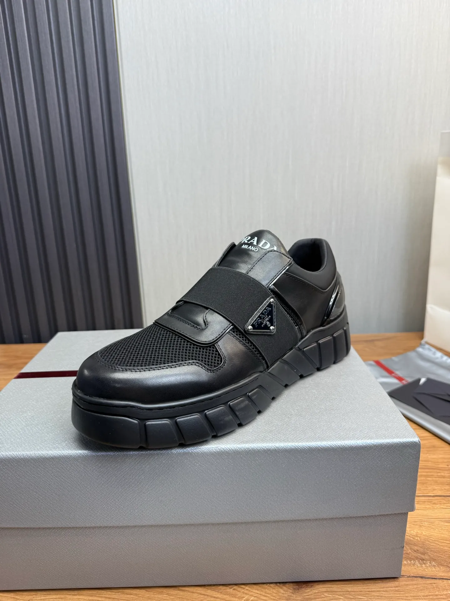 Men's shoes 560💰 [PRADA] Popular items in men's shoe counters, synchronized with the official website, 1 high-quality shipment ✔️Original cowhide + cowhide lining, 1🆚1 replica, original sole, 38-45 (45 customized, non-refundable)